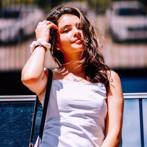 Meet your Posher, Valentina